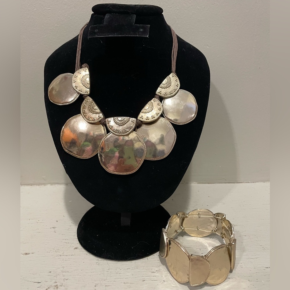 Vintage Chico's Tribal Gold Statement Necklace and Bracelet Set 15”